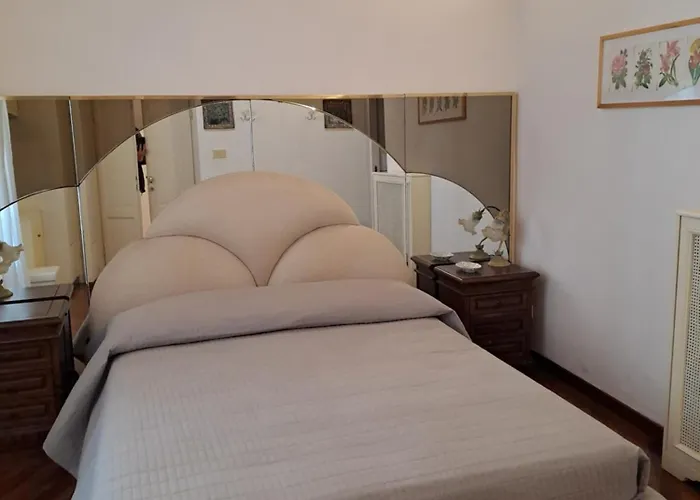 Piazza Dell'orologio Apartment Rom